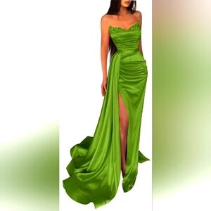 Green dress w/wrap